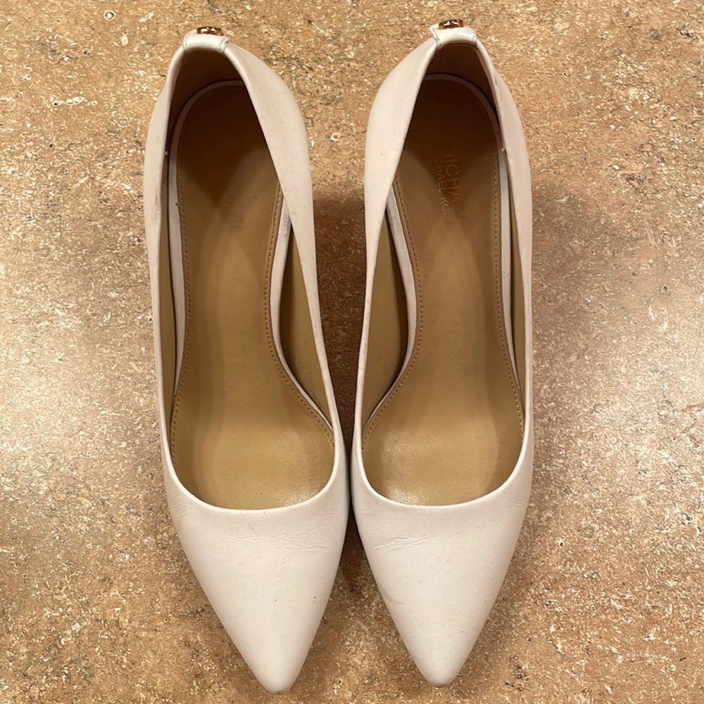 Michael Kors white leather and brown heels size 7.5